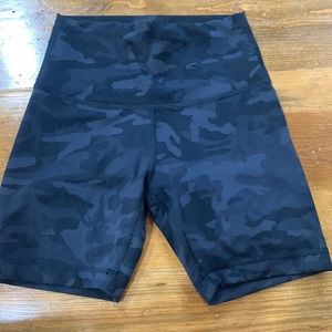 Lululemon biker shorts